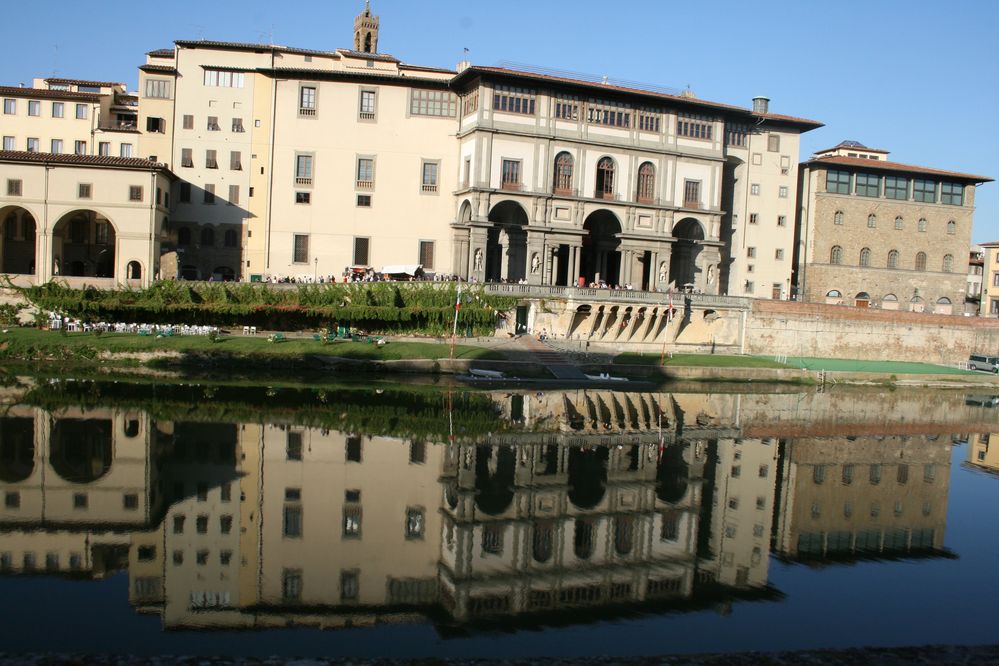 24_ Slavná Galerie Uffizi ve Florencii